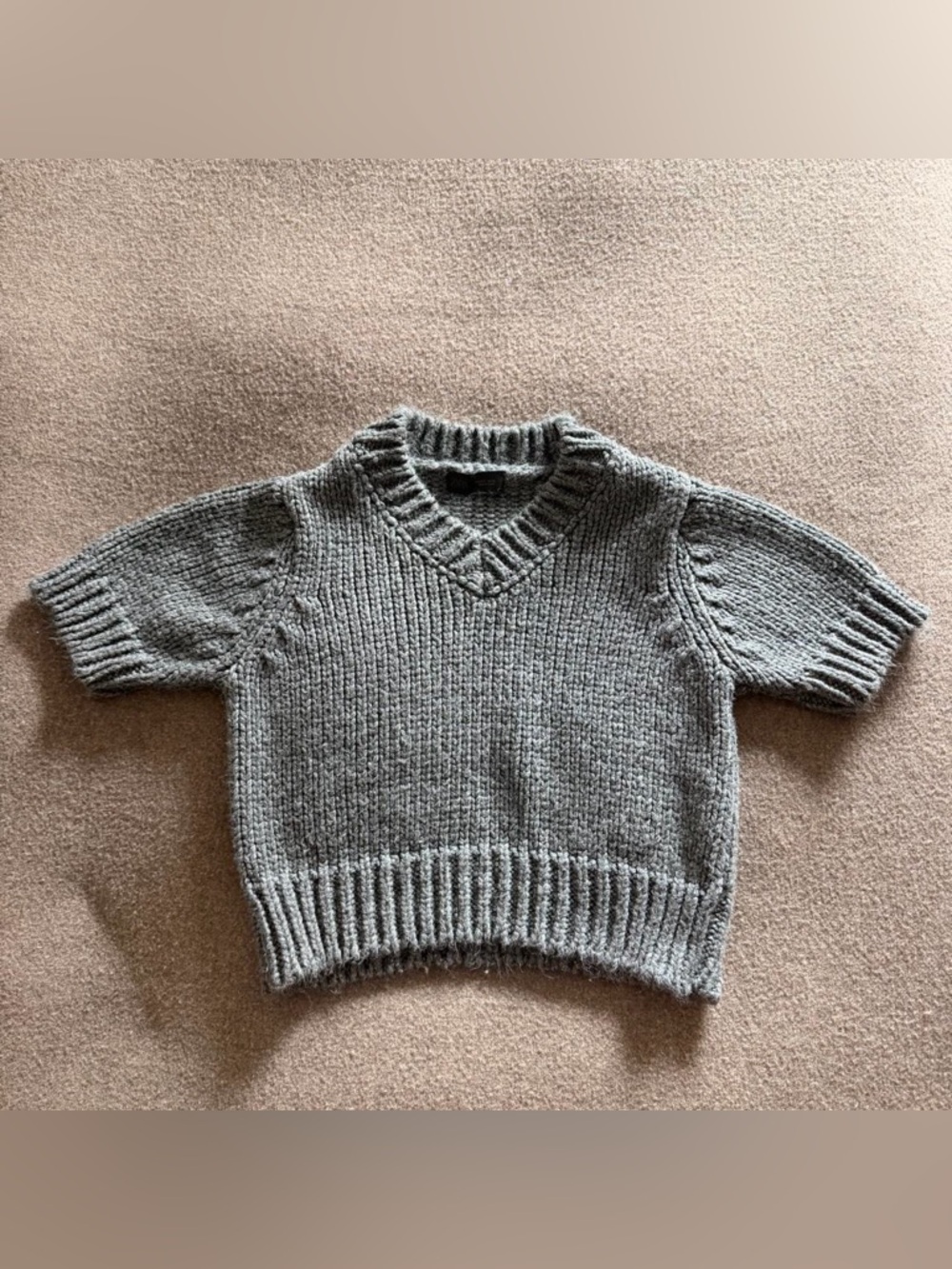 Zara Cropped Knit V Neck Sweater